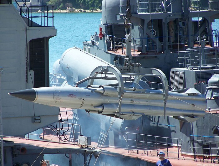 Tên lửa hạm đối hạm 3M82 MOSKIT của Hải quân Nga